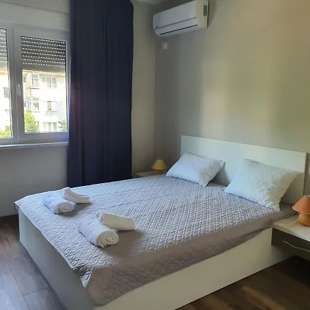 Danny Апартаменты *